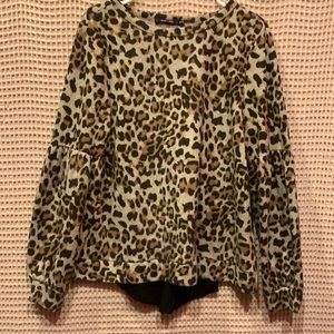 ⚜️cute DOE & RAE leopard print high-low pullover